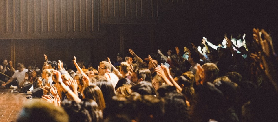 Lecture Hall, Photo by Edwin Andrade on Unsplash